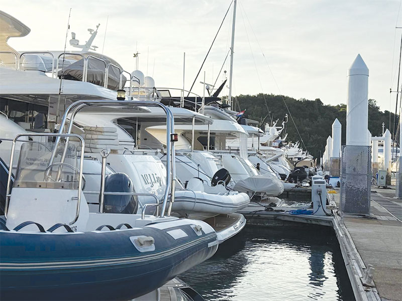 Yacht Brokerage